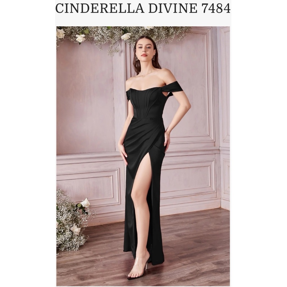 Cinderella Divine 7484